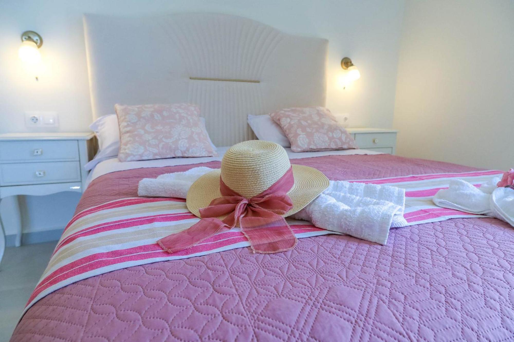Meliades Villas Apolpaina Pokoj fotografie
